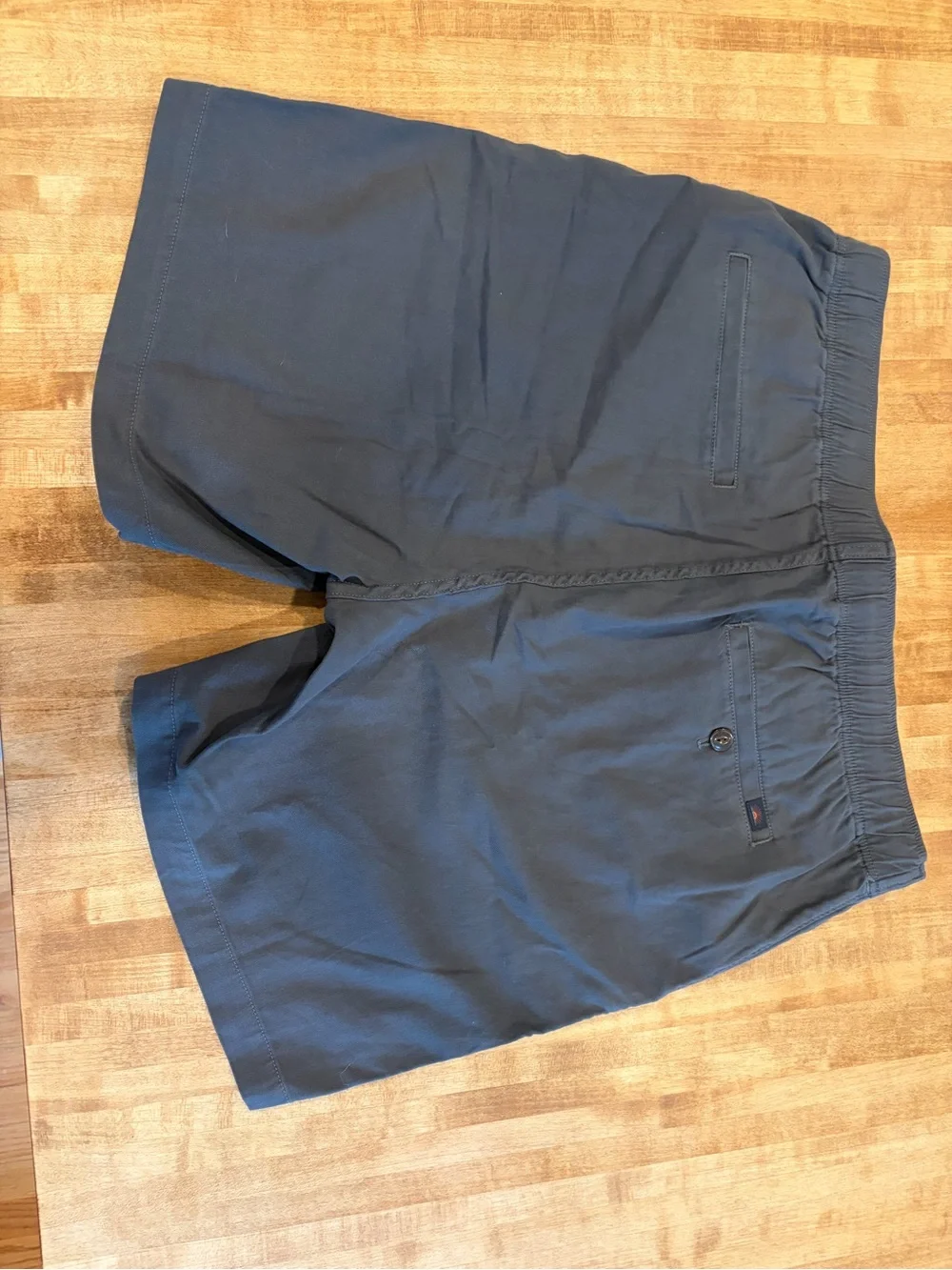 Faherty Charcoal Gray Elastic Waist Shorts